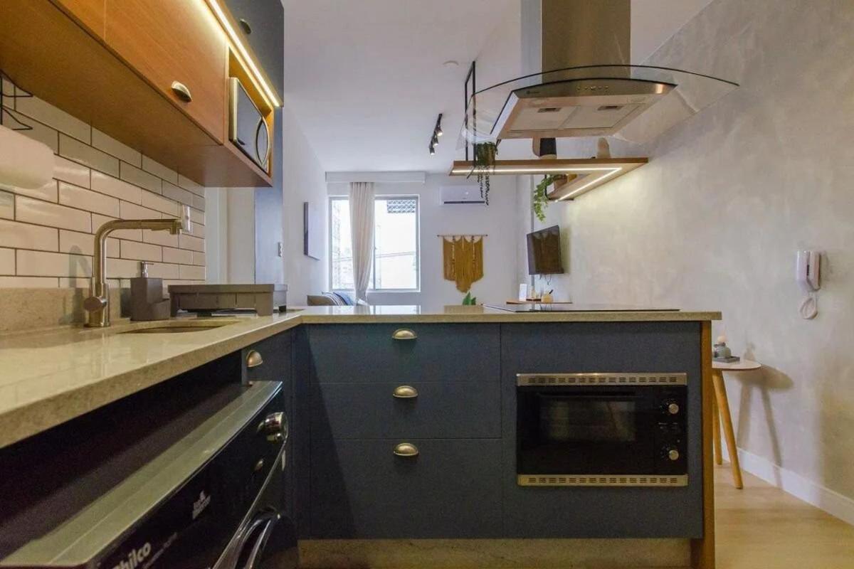 Ea33- Apto Estiloso E Moderno No Centro De Floripa Apartamento